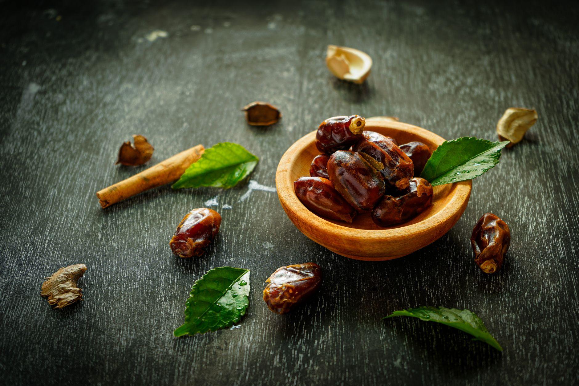 Dates in a bowl, the traditional food used to value zakat al-fitr